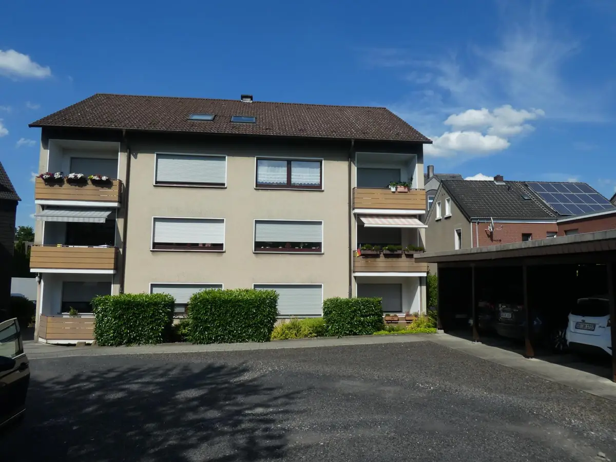 2 Mehrfamilienhäuser mit 14 Wohnungen und 8 Carport-Stellplätzen, Dortmund-Lütgendortmund