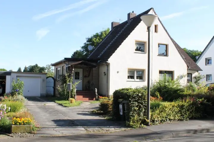 Doppelhaushälfte mit Garage, Dortmund-Lütgendortmund