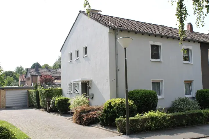 Ein-/Zweifamilienhaus mit Garage und schönem Gartengrundstück, Dortmund-Eving