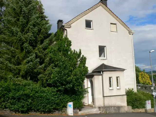 Freistehendes Ein-/Zweifamilienhaus, Fröndenberg