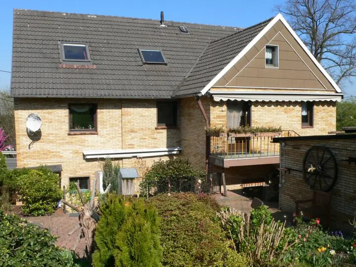 Freistehendes Zweifamilienhaus, Dortmund-Berghofen